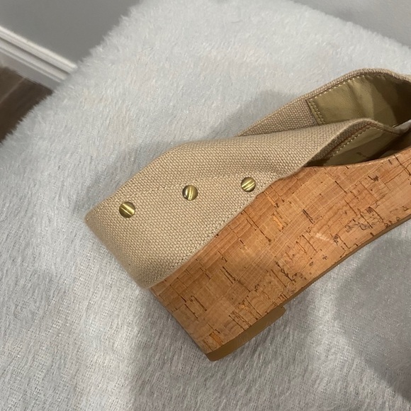 LUCKY Brand cork wedges Stretch Straps Rivots - Picture 6 of 7